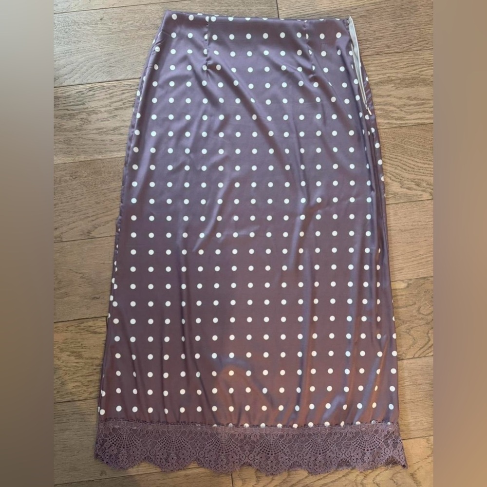 Polka Dot Midi Skirt in Mauve with White Dots